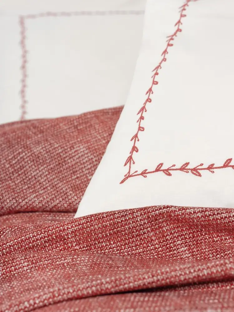 Embrova Şönil Çift Kişilik Yatak Örtüsü/Pike Takımı Loom Bordo 2