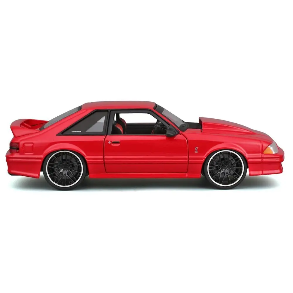 MAY 32549 1:24 1993 Ford SVT Cobra Model Araba -Necot 3