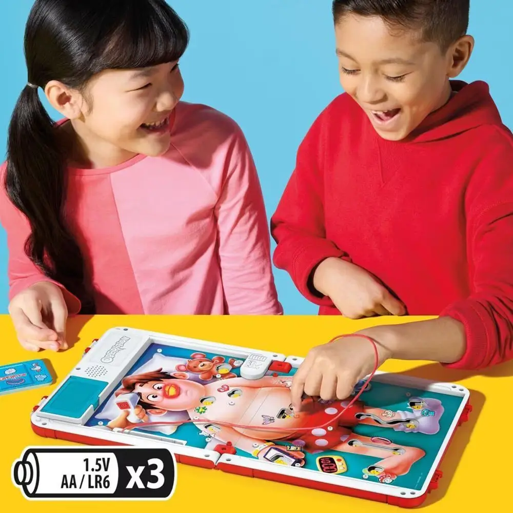 G0951 Hasbro Süper Doktor Kutu Oyunu 4