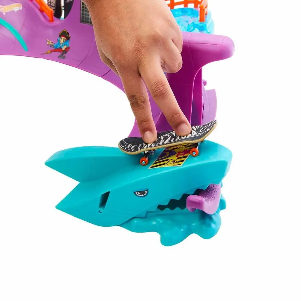 H01 Hot Wheels Skate Ahtt Kaykay Parkı Oyun Seti 3