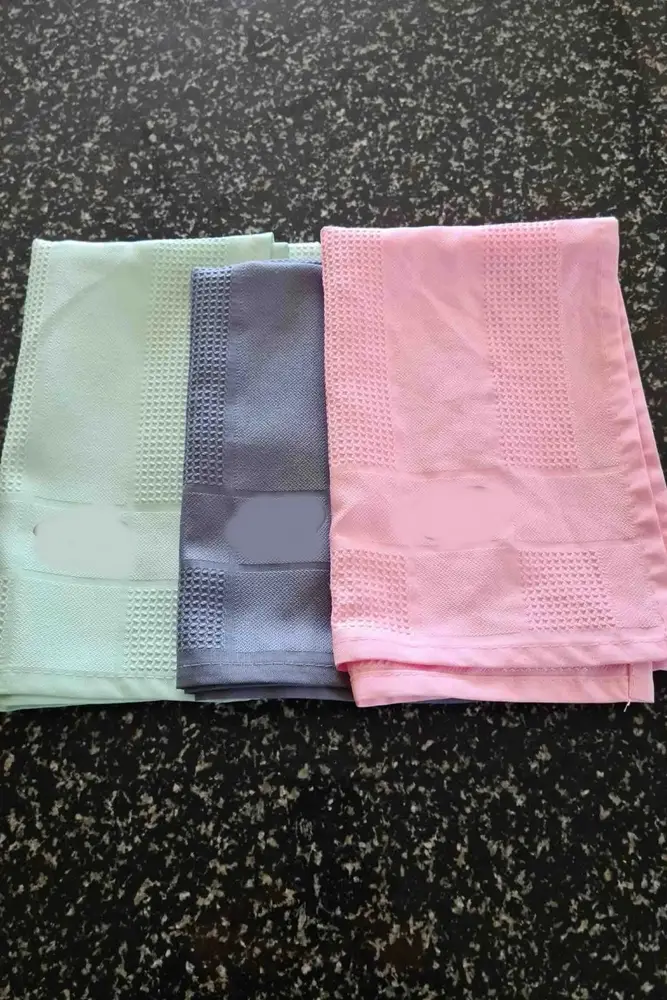 3 Adet Gerçek Mikrofiber Temizlik Bezi (40x60 cm) - İz Bırakmaz Cam Ev Araba Temizlik Bezi 2