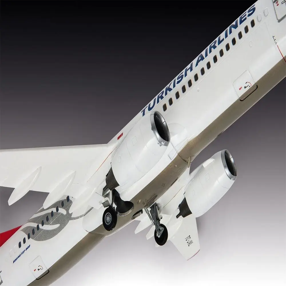 63772 Revell - Turkish Airlines Boeing 737-800 1:144 Maket Kiti 5