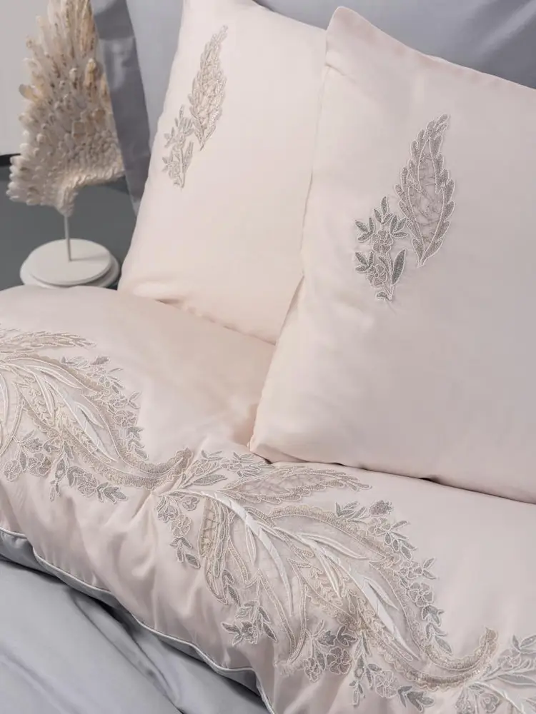 Nakışlı Çift Kişilik Saten Nevresim Takımı Sheen Gri 3