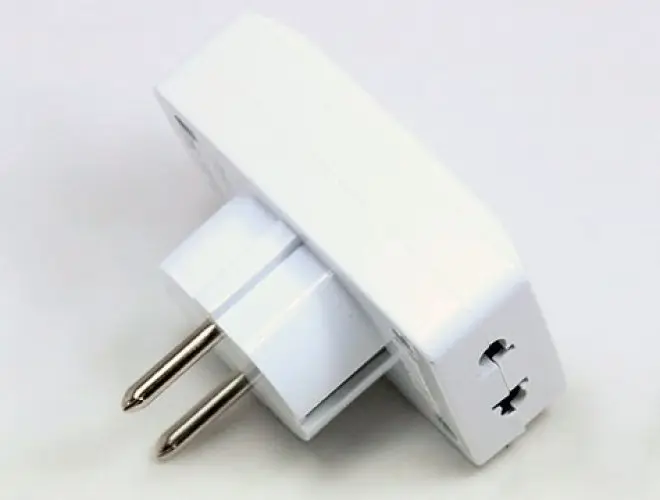 Seyahat Tipi Universal Çoklu Priz Adaptörü 3