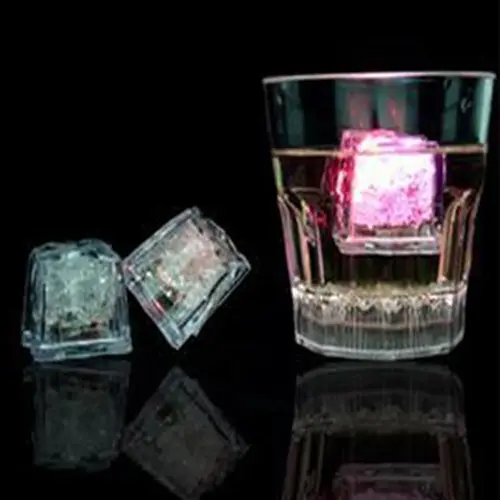 Led Işıklı Buz Küpleri (3 Adet) 4