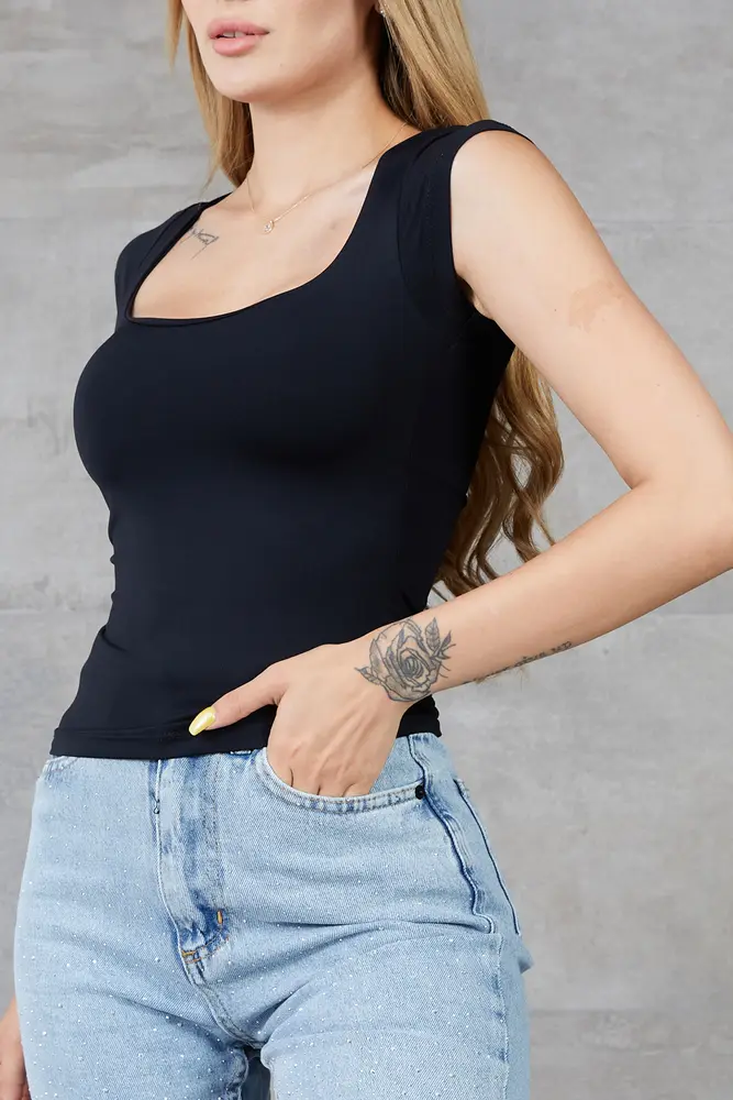 Kadın U Yaka Kısa Kol Likralı Body 3