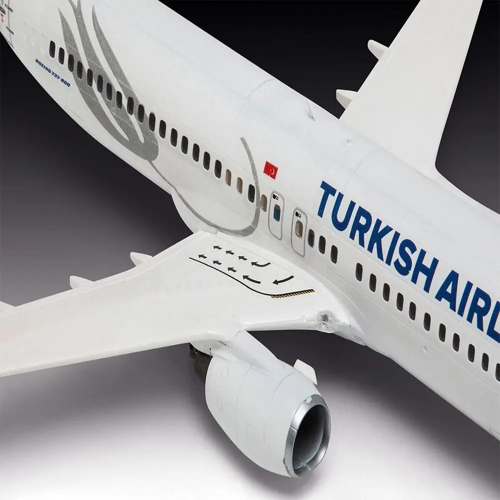 63772 Revell - Turkish Airlines Boeing 737-800 1:144 Maket Kiti 3