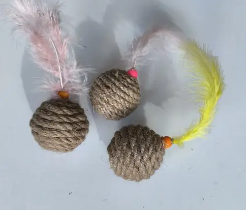 Jut Halat Örgü Kedi Oyun Topu 5 cm