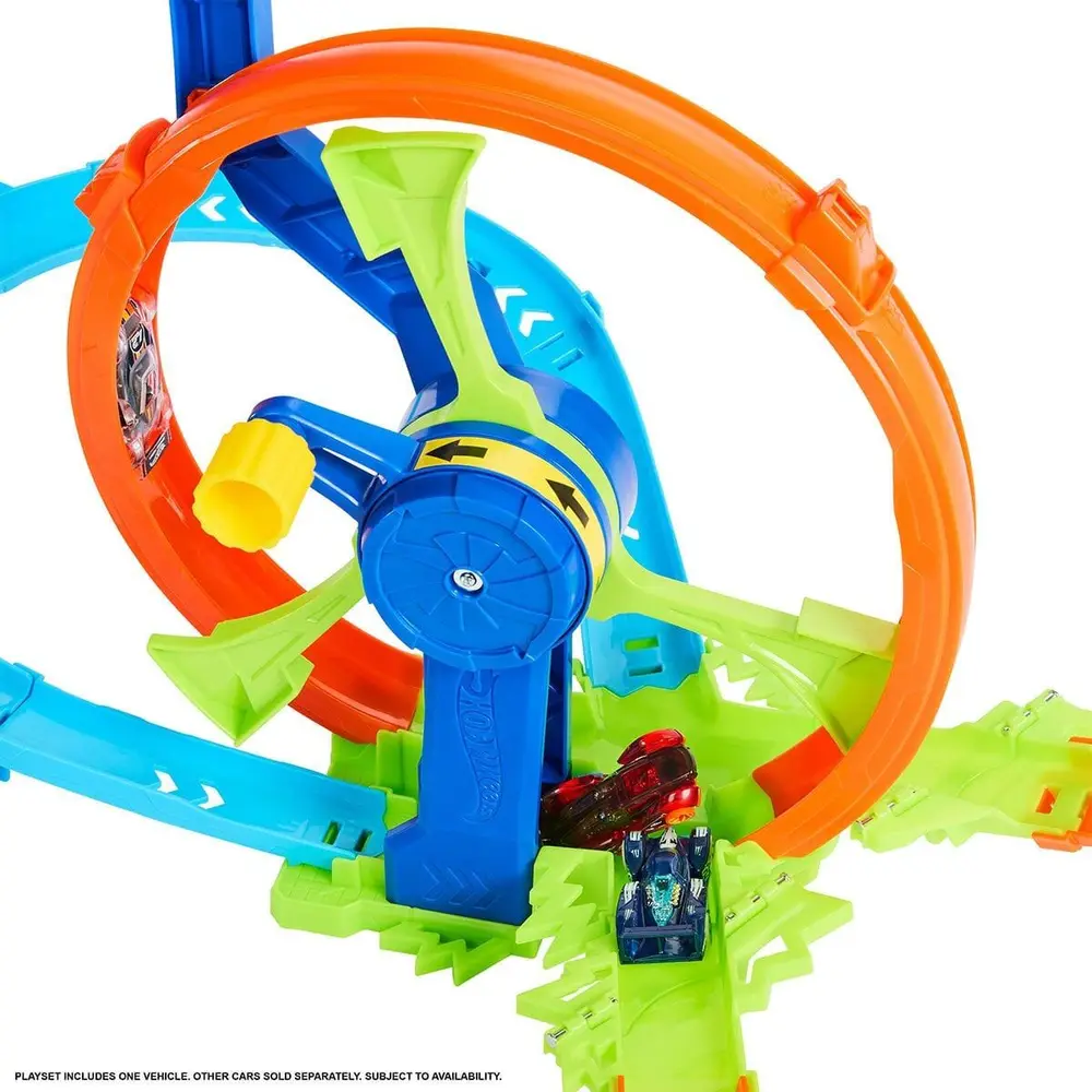 JBX65 Hot Wheels Hızlı Fırlatma ve Döngü Parkuru Oyun Seti 3