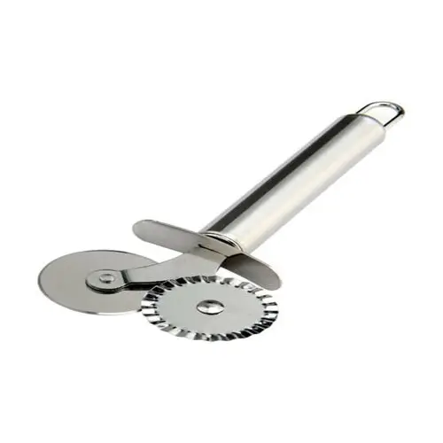 Çİft Başlı Metal Pizza Kesici ve Hamur Ruleti 2