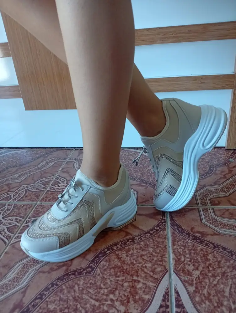 Kadın Yüksek Taban Rahat Şık Günlük Spor Ayakkabı Bej Renk 2