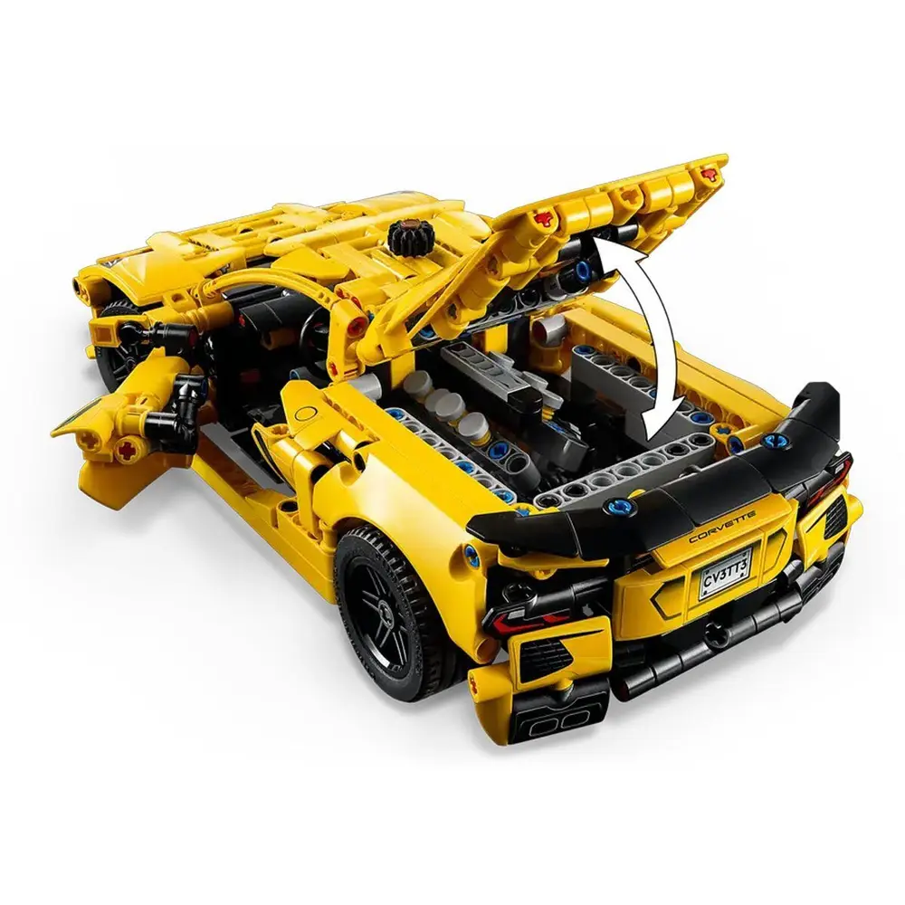 42205 Lego Technic Chevrolet Corvette Stingray 732 parça +9 yaş 6