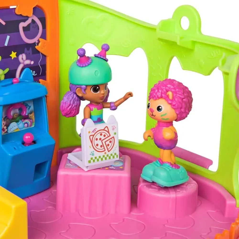 69755 SUN-SPM-FİGÜR OYUN SET GABBY S DOLLHOUSE ÇATI KATI PATEN PARTİSİ 4