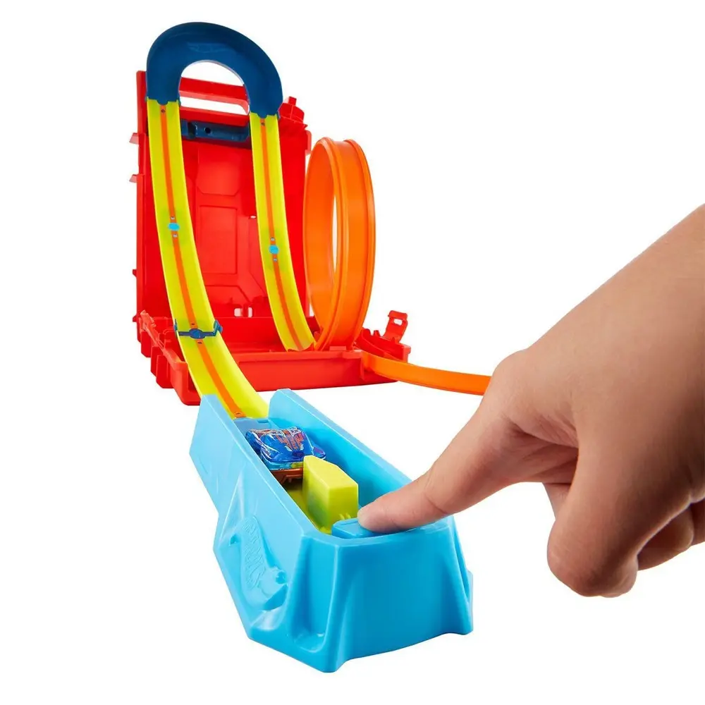 HDX78 HW Track Builder Benzin Bidonu Akrobasi Seti, Hot Wheels Track Builder 4
