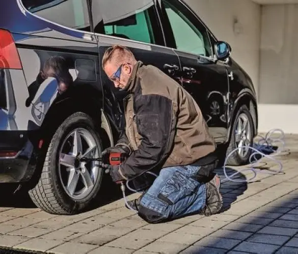 TC PW 610 Halı Darbeli Somun Sökme Sıkma 2
