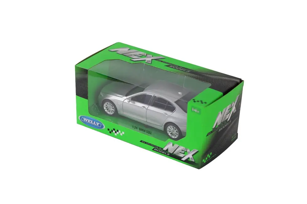 22026 WELLY DIST BMW 535I 12 2