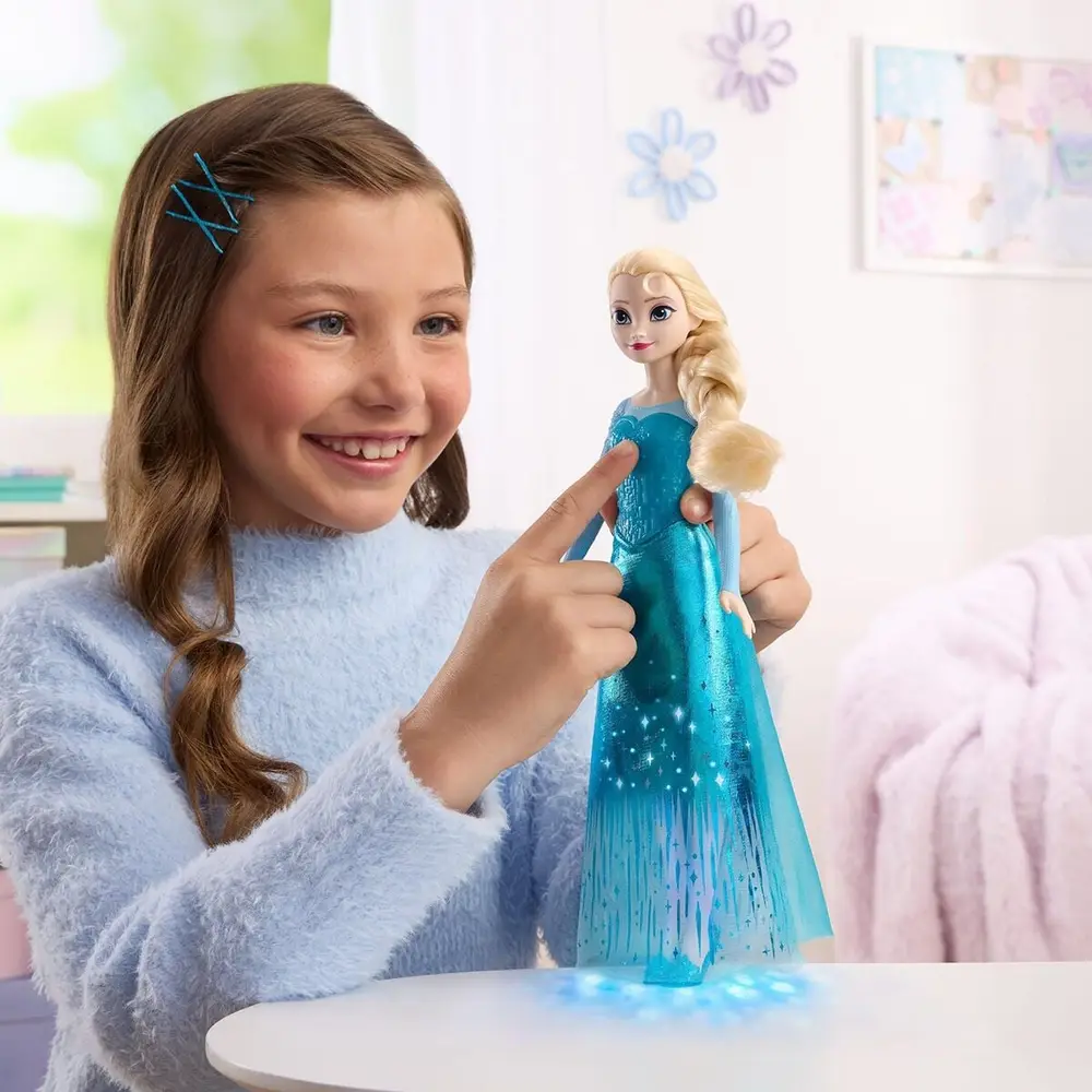 JLJ07 Disney Frozen Şarkı Söyleyen ve Işıldayan Elsa 3