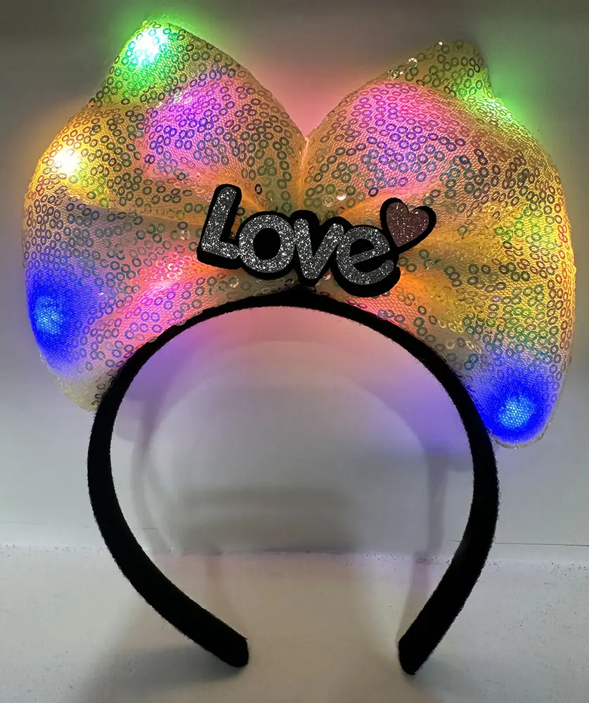 Led Işıklı 3 Farklı Fonksiyonda Yanan Gümüş Love Yazılı Sarı Fiyonk Taç 20X17 cm 2