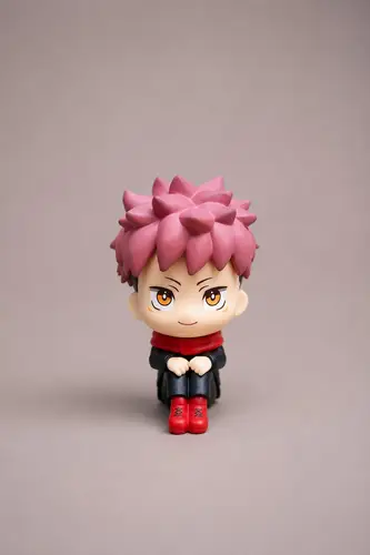 Anime Kırmızı Saçlı Figür 779A