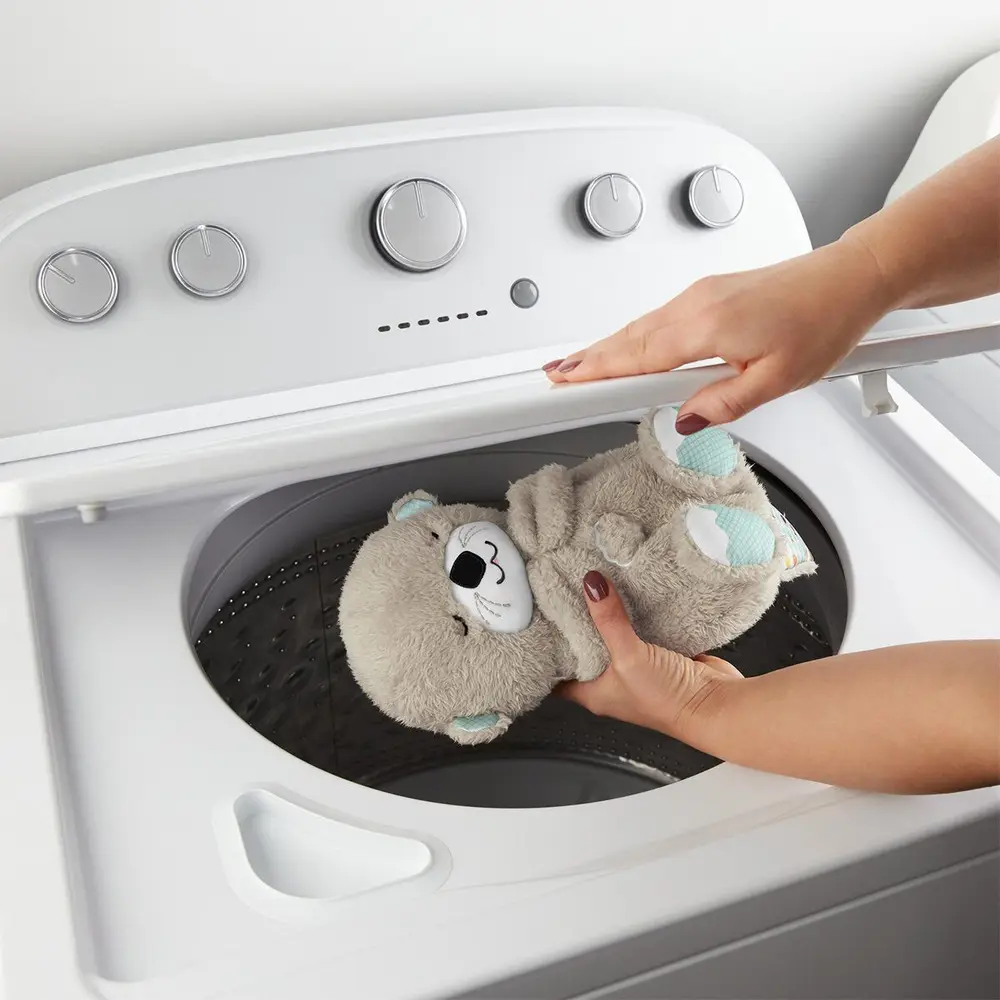 FXC66 Fisher-Price® Uyku Arkadaşı Su Samuru 5