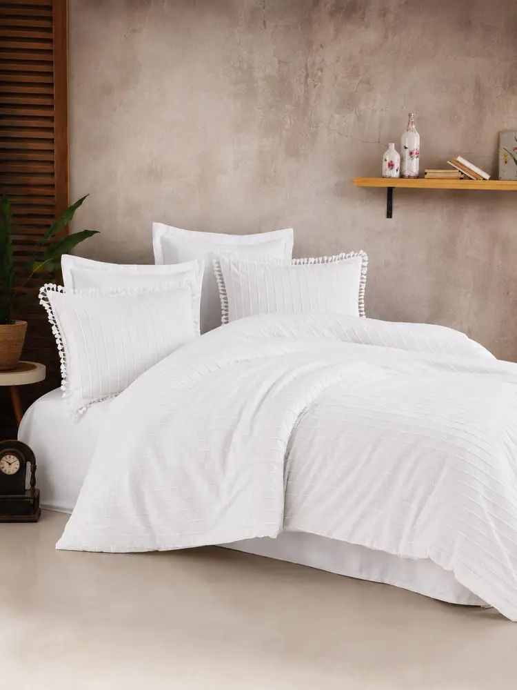 Butik Nevresim Takımı Çift Kişilik Estina V6 Beyaz
